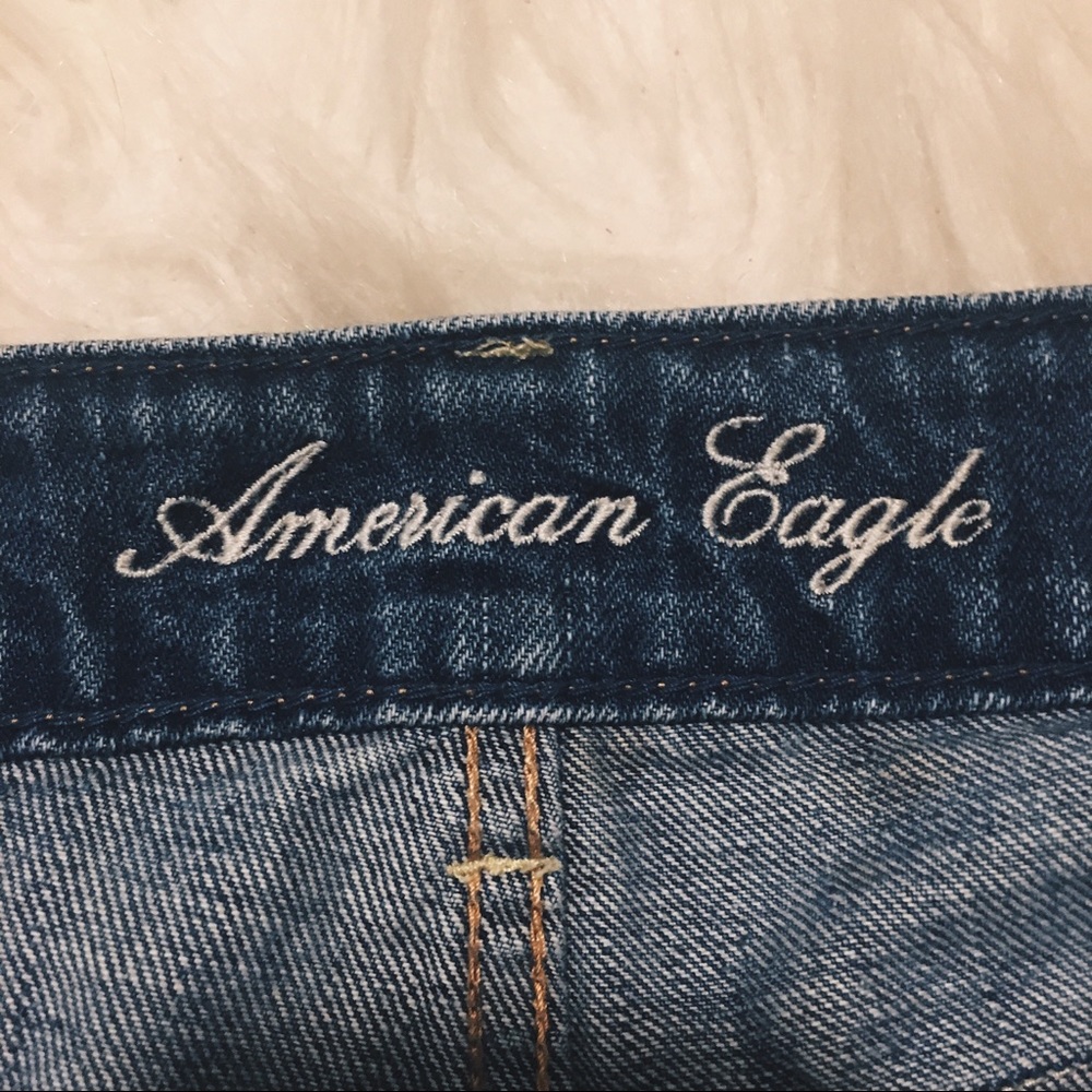 American Eagle Denim Shorts size 8 - Picture 5 of 6